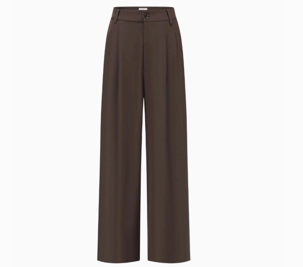 The Elizabeth coffee trousers